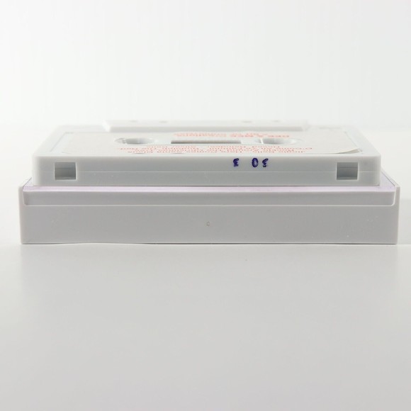 A Bit of Christmas with Dee & Mee (Cassette Tape, Dee & Mee Creations) - Picture 4 of 7